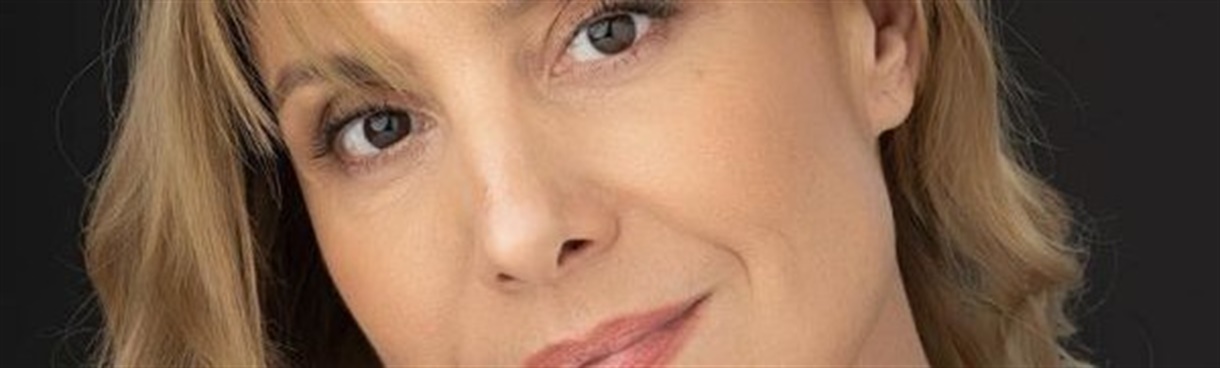 ΕΥΑ ΚΟΤΑΝΙΔΗ: “ΤΟ ΤΡΥΦΕΡΟ ΚΑΙ ΕΠΙΚΙΝΔΥΝΟ ΠΡΟΣΩΠΟ ΤΟΥ ΕΡΩΤΑ”